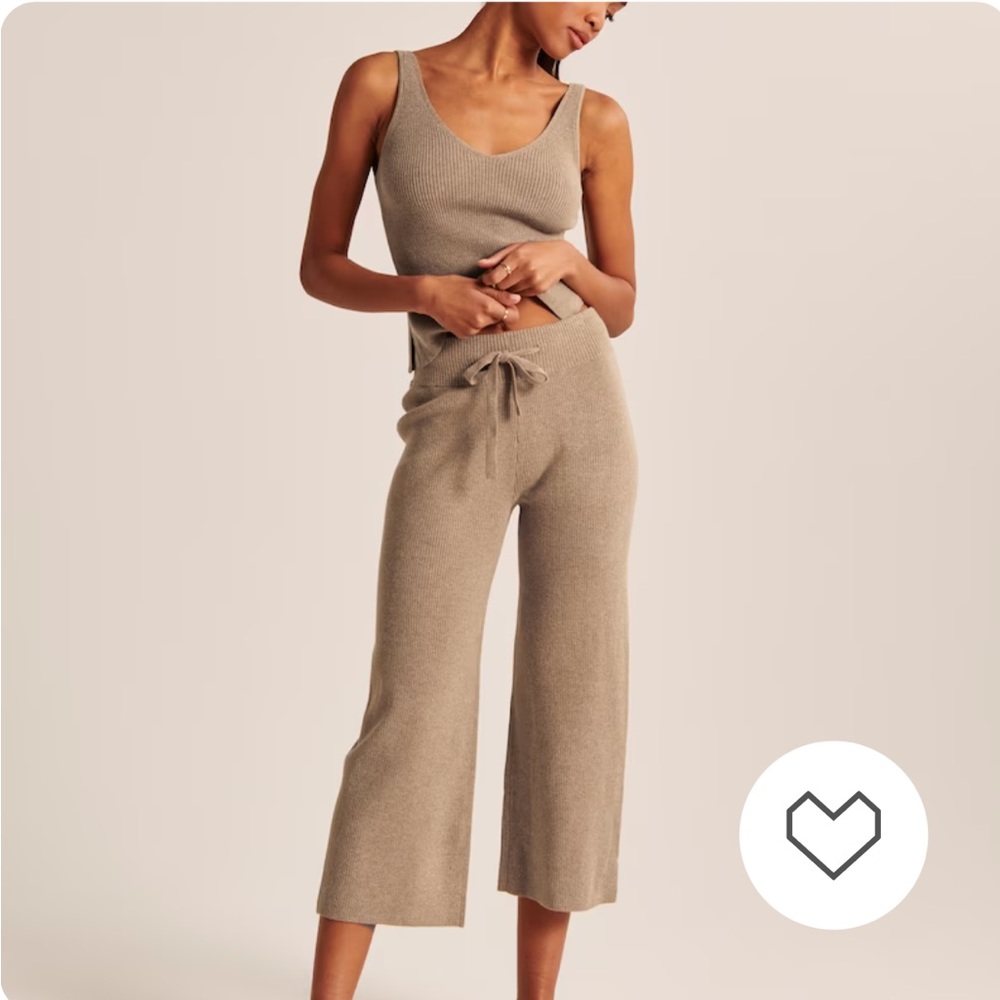 GREY A&F matching set